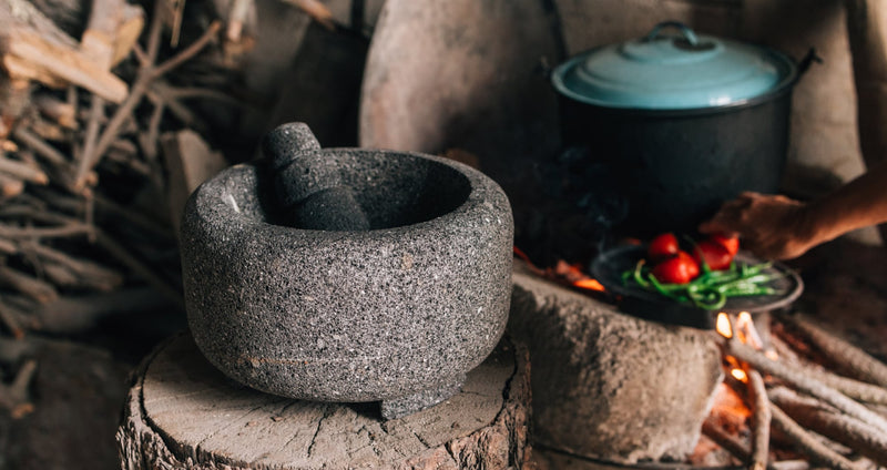 El Molcajete: Del núcleo de la tierra al corazón de su cocina