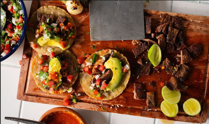 El truco para unos tacos de carne asada jugosos y sabrosos